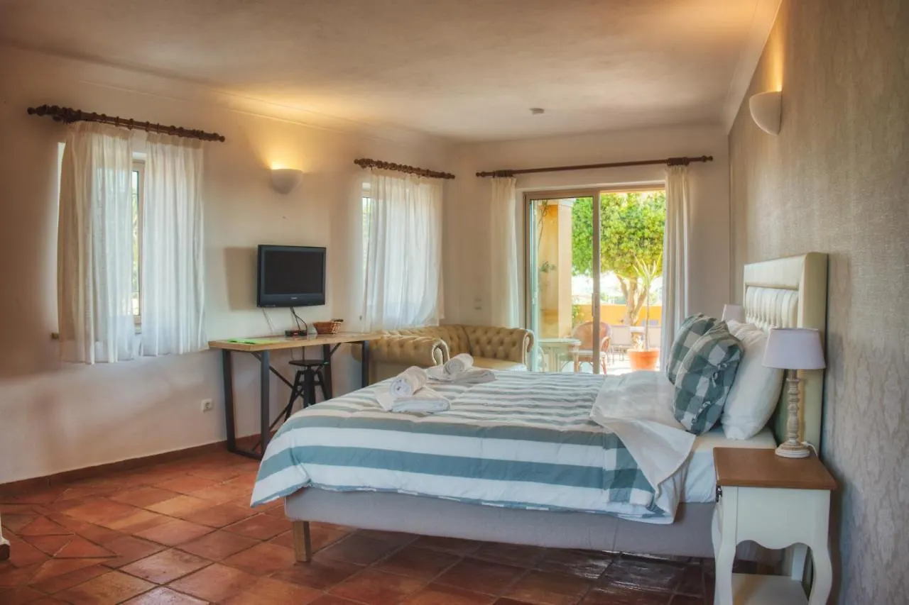 Moonshine Guest House With Private Studios And Private Cottage Lagos Portugal